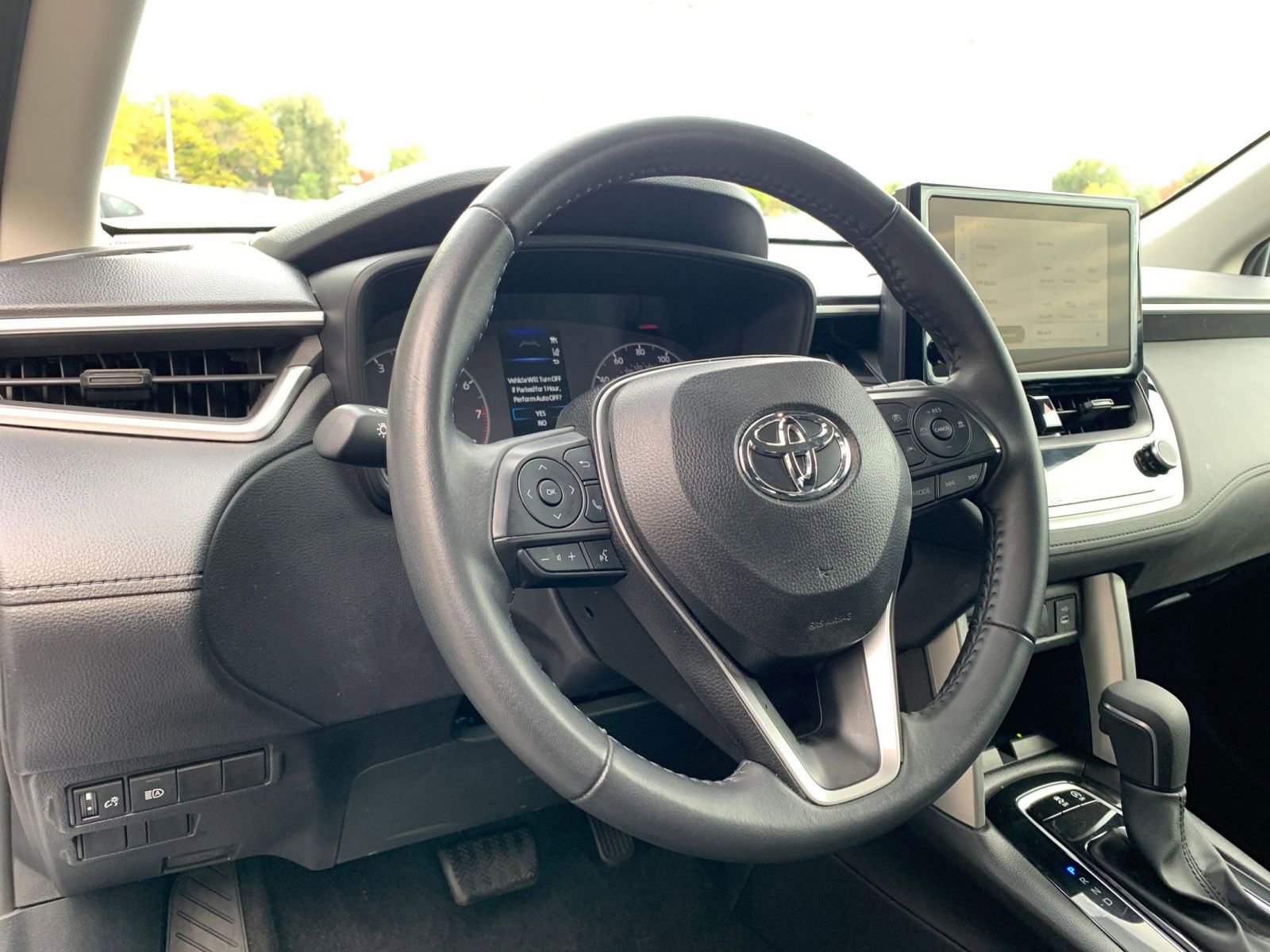 Thumbnail: 2025 Toyota Corolla Cross - 33