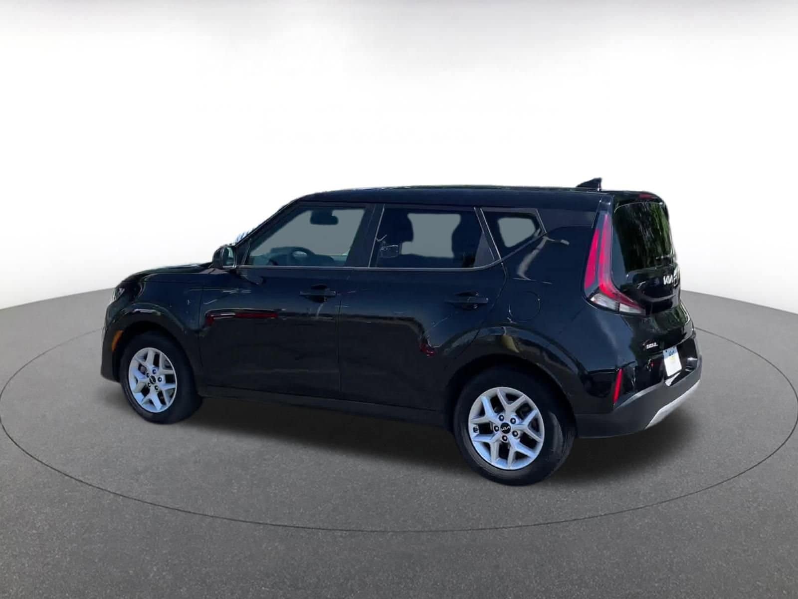 Thumbnail: 2024 Kia Soul - 10