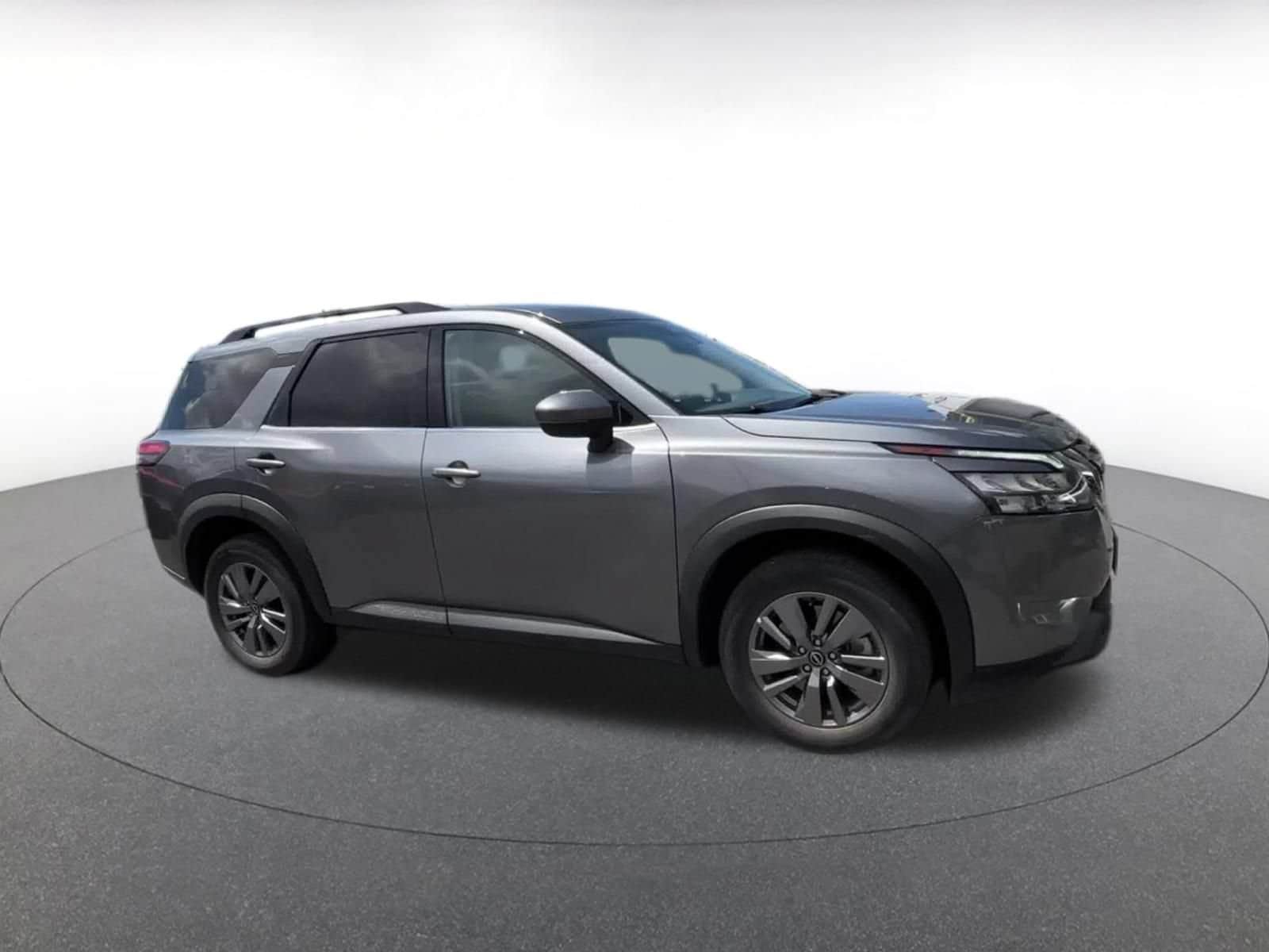 Thumbnail: 2025 Nissan Pathfinder - 2