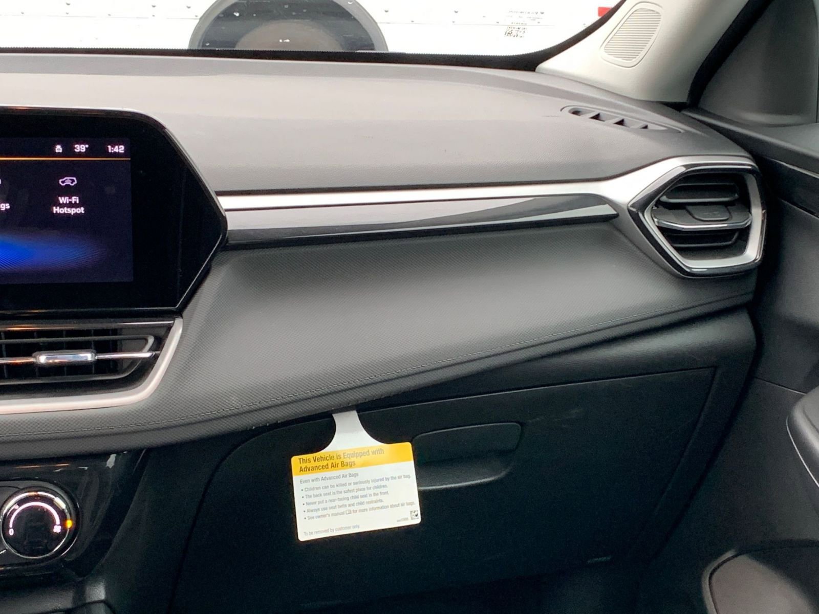 Thumbnail: 2025 Chevrolet TrailBlazer - 33