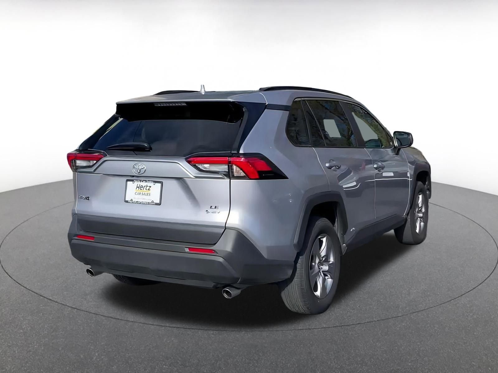 Thumbnail: 2025 Toyota RAV4 - 14