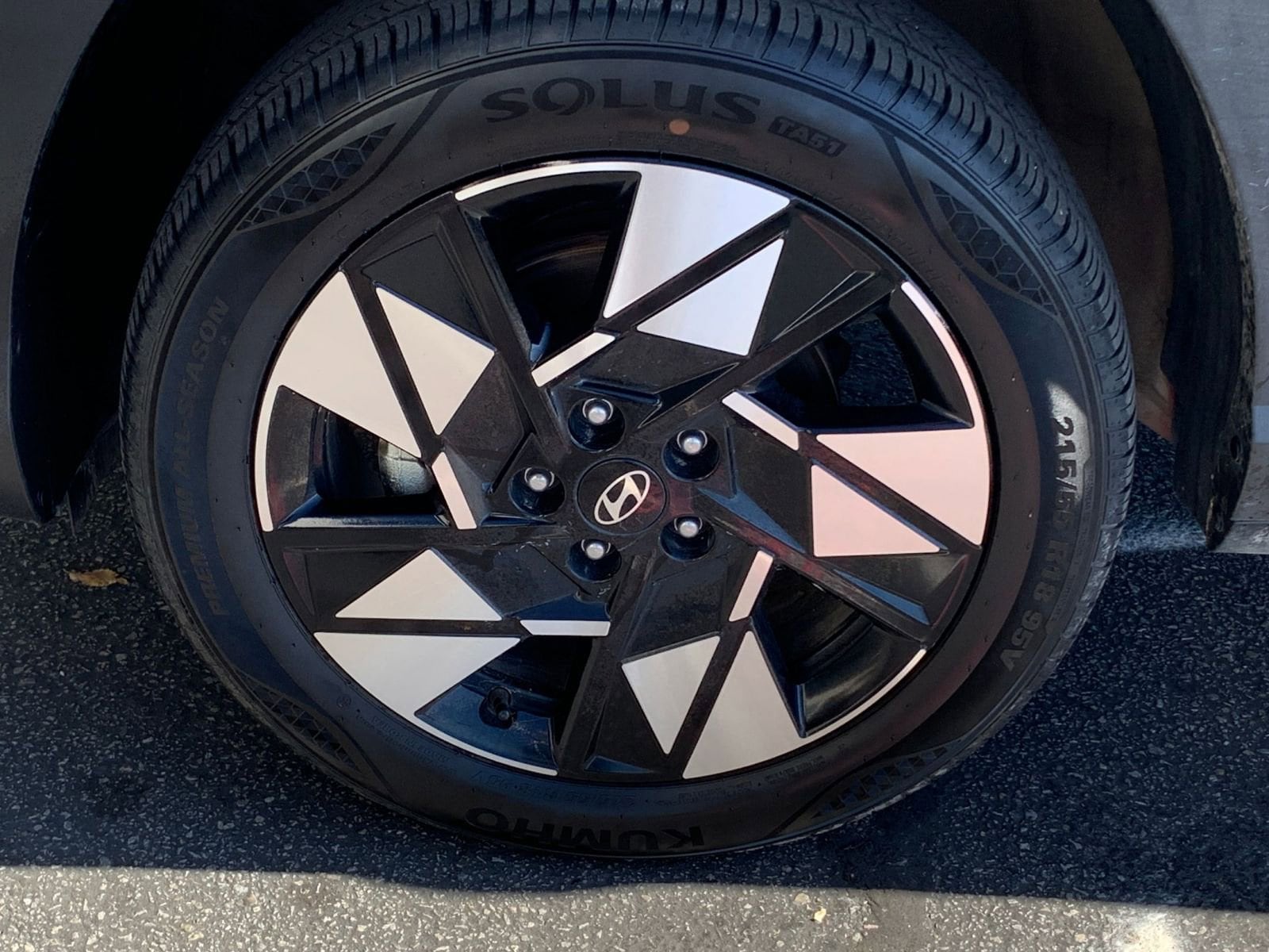 Thumbnail: 2025 Hyundai Kona - 30