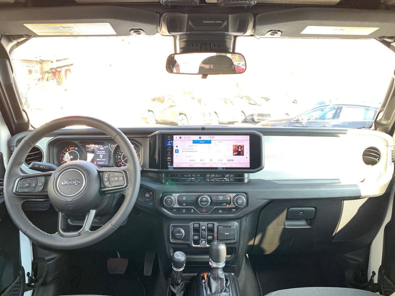 Thumbnail: 2025 Jeep Wrangler - 32