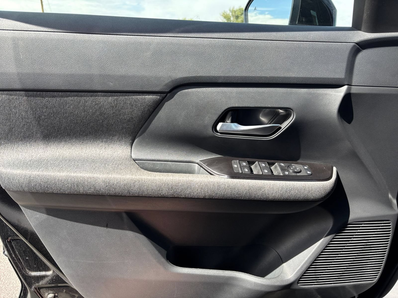 Thumbnail: 2026 Nissan Kicks - 18