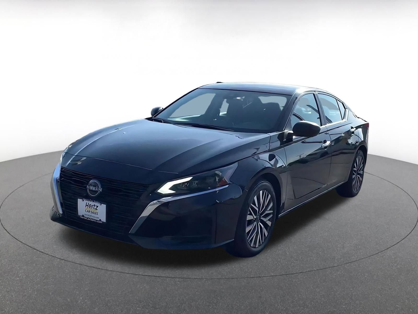 Thumbnail: 2025 Nissan Altima - 7