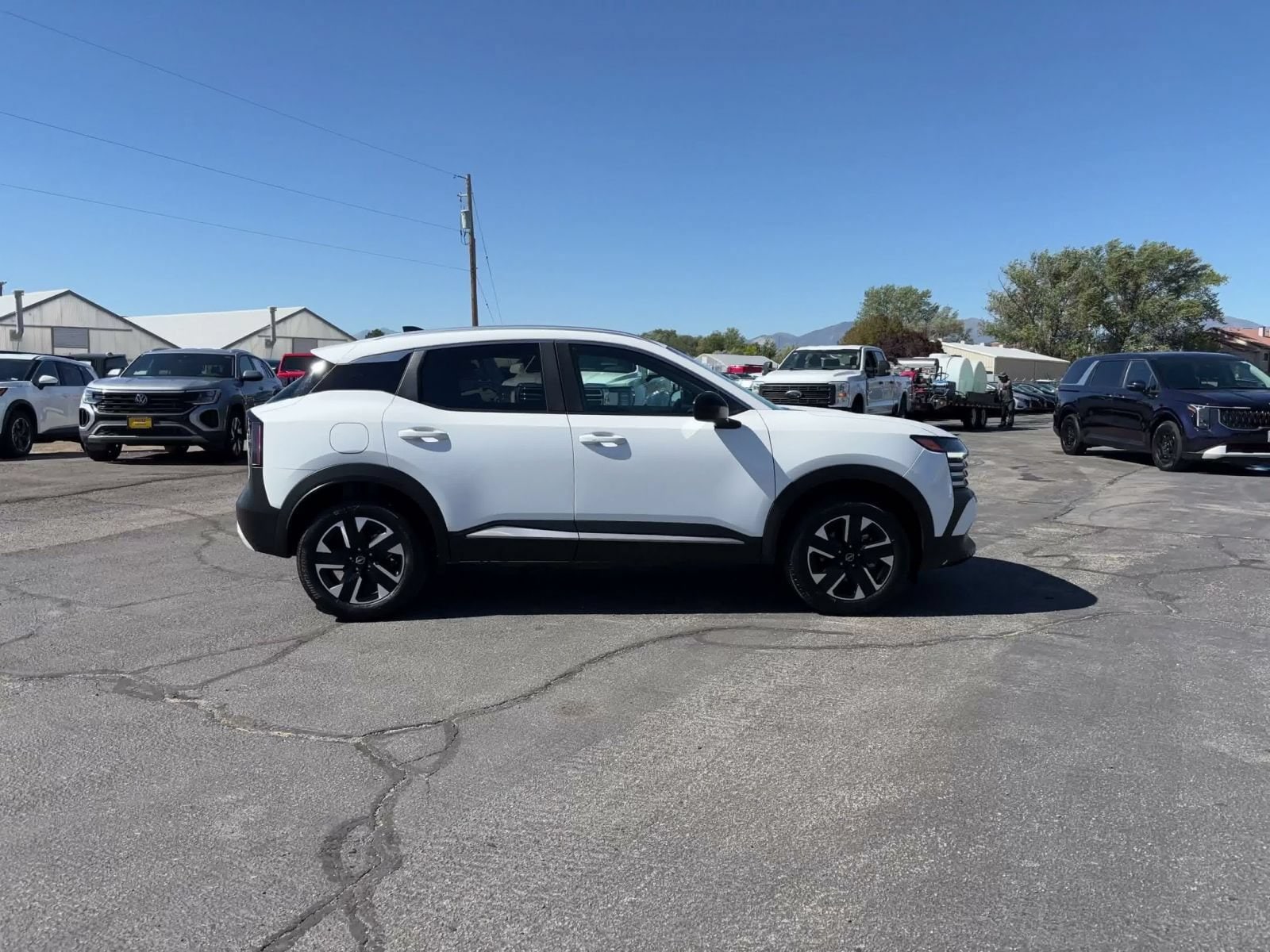 Thumbnail: 2026 Nissan Kicks - 15