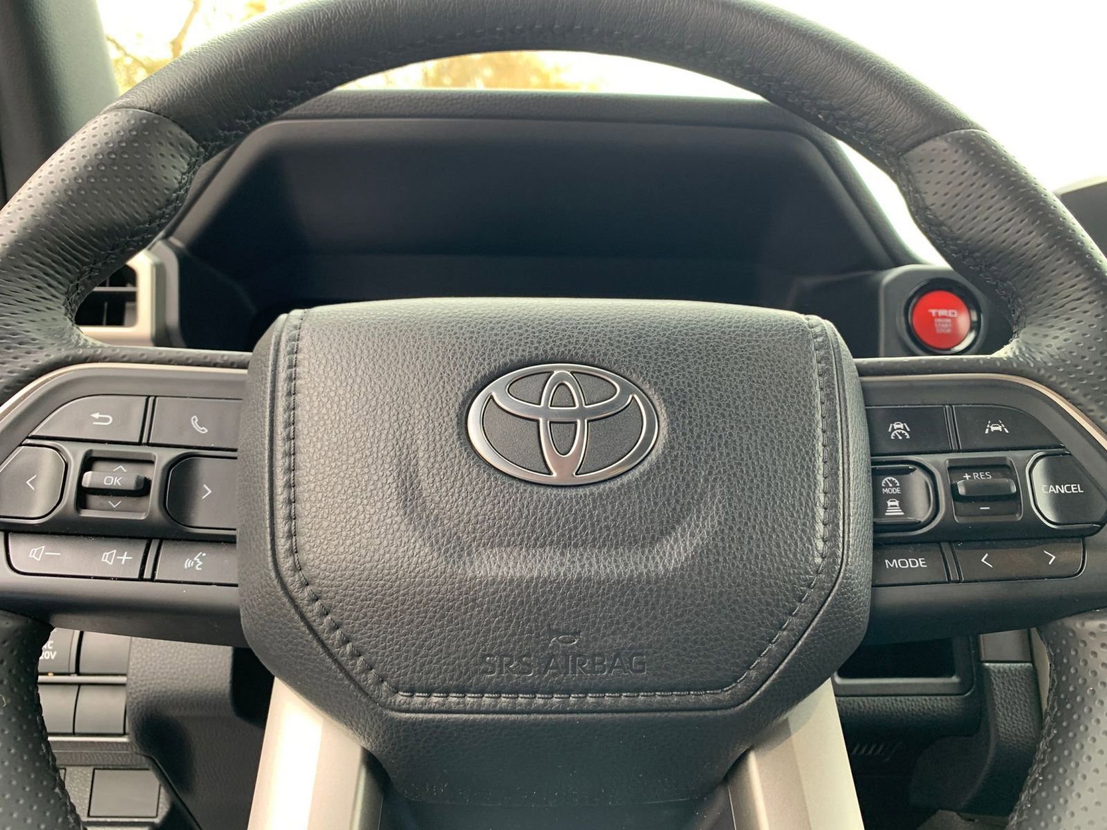 Thumbnail: 2025 Toyota 4Runner - 28