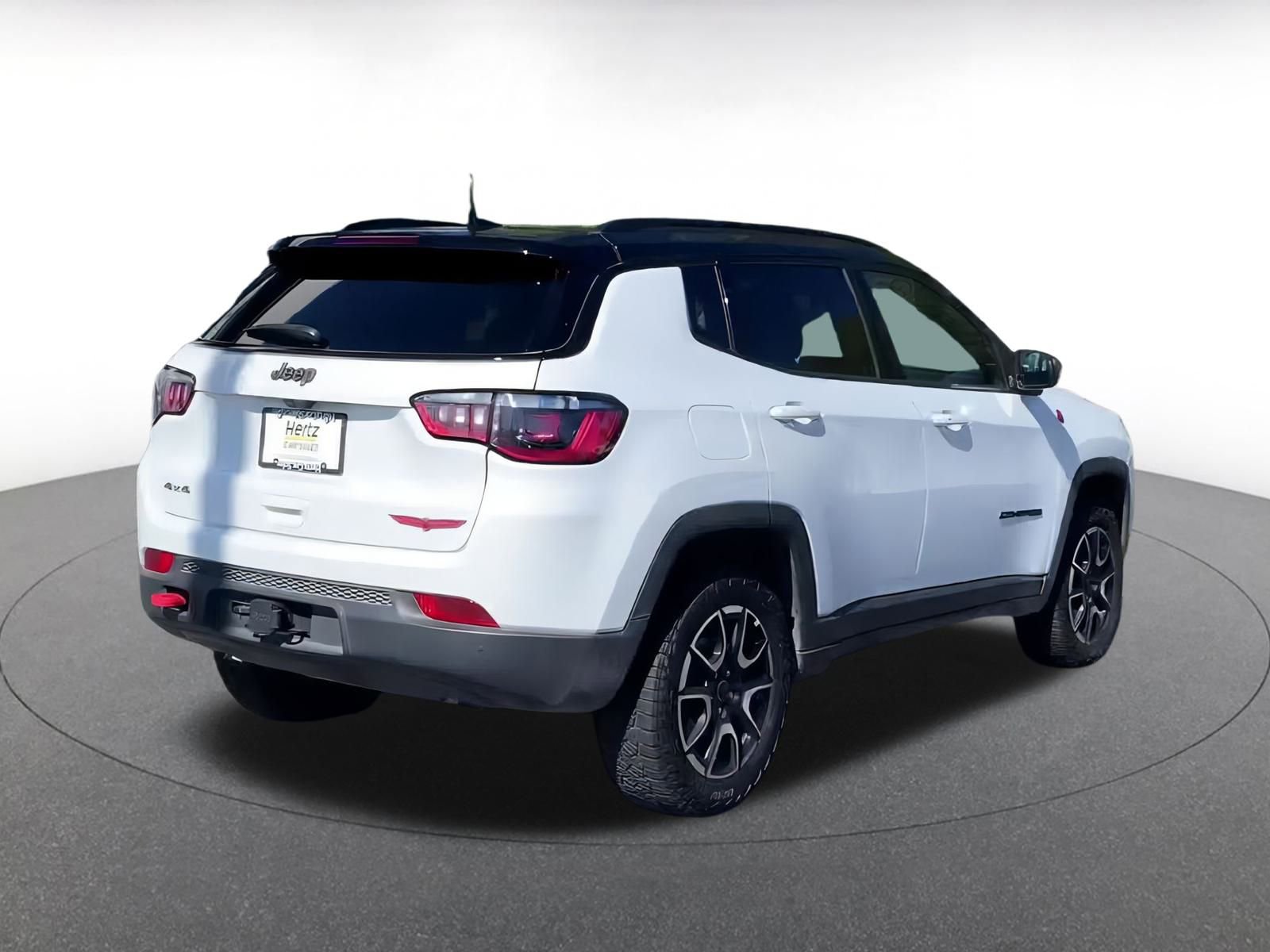 Thumbnail: 2025 Jeep Compass - 12