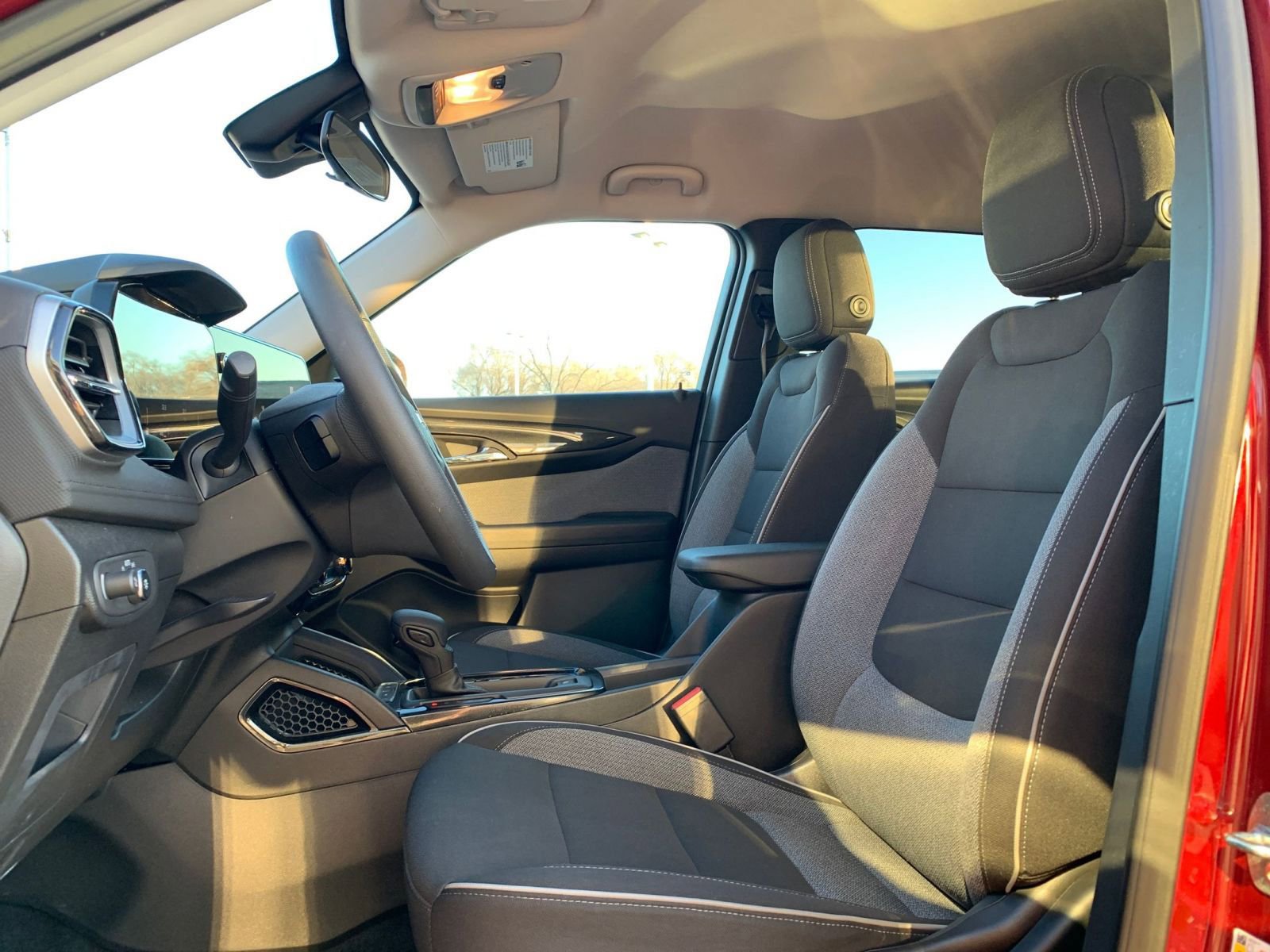 Thumbnail: 2025 Chevrolet TrailBlazer - 24