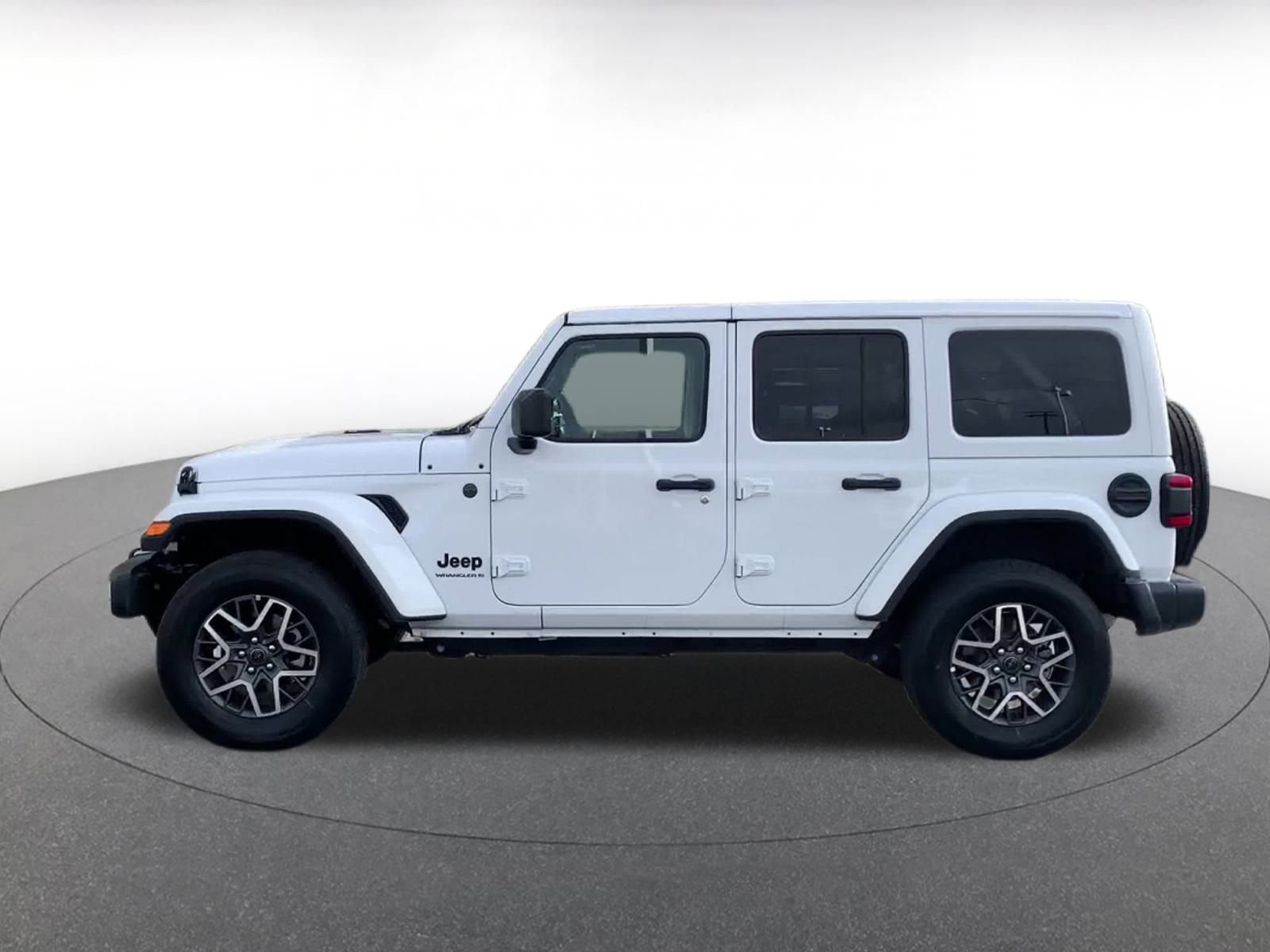 Thumbnail: 2025 Jeep Wrangler - 9