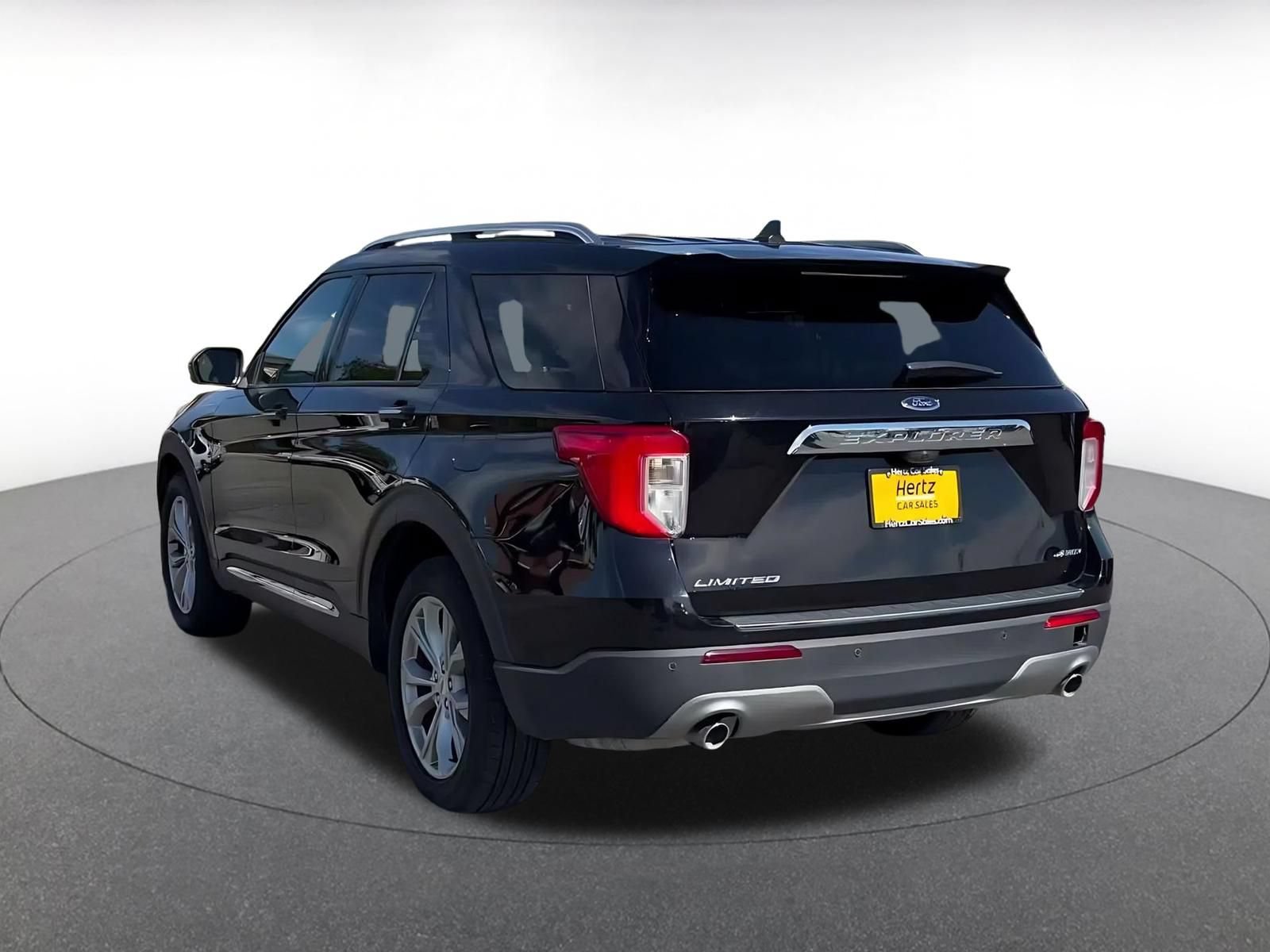 Thumbnail: 2023 Ford Explorer - 10