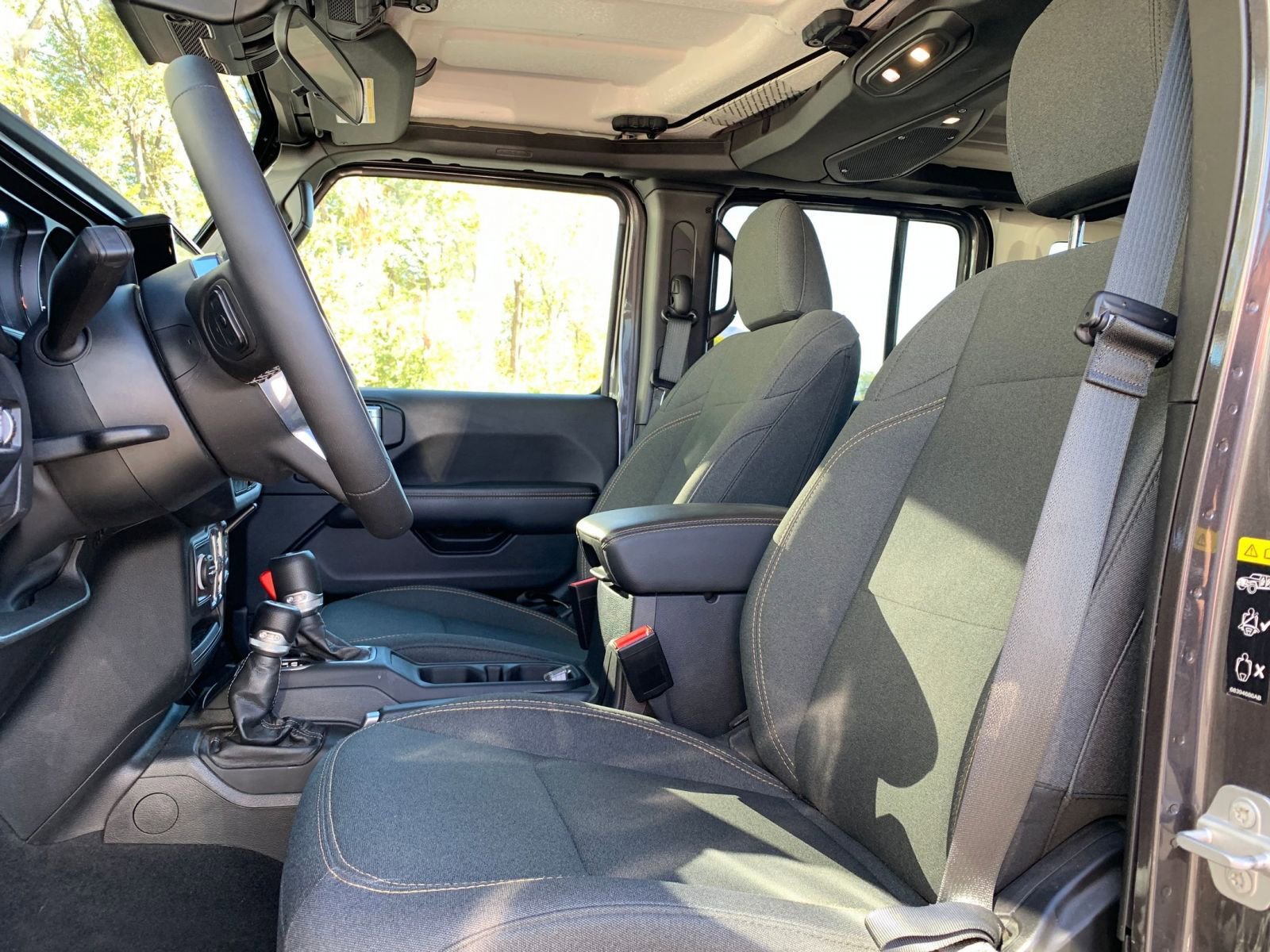 Thumbnail: 2025 Jeep Wrangler - 25