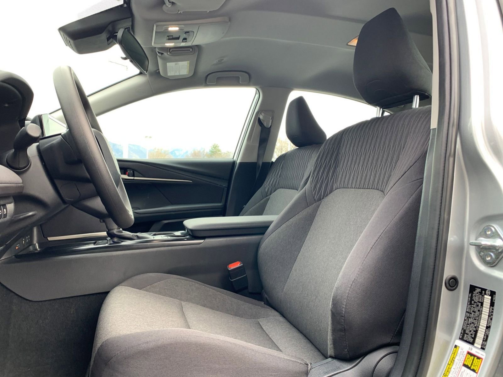 Thumbnail: 2025 Toyota Camry - 25