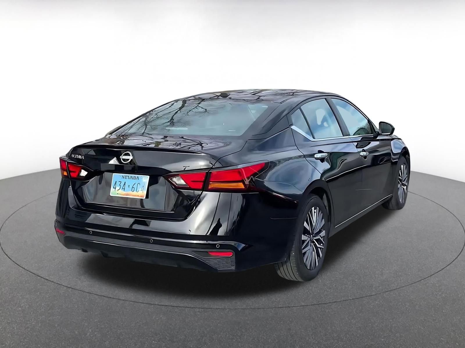 Thumbnail: 2025 Nissan Altima - 14