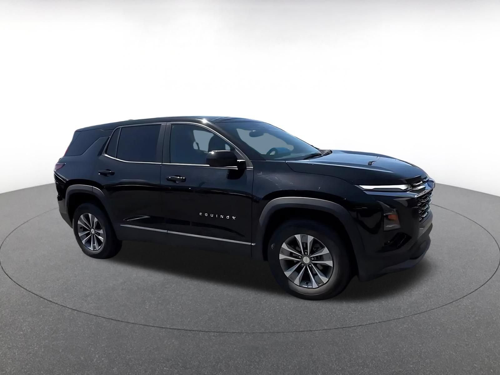 Thumbnail: 2025 Chevrolet Equinox - 2