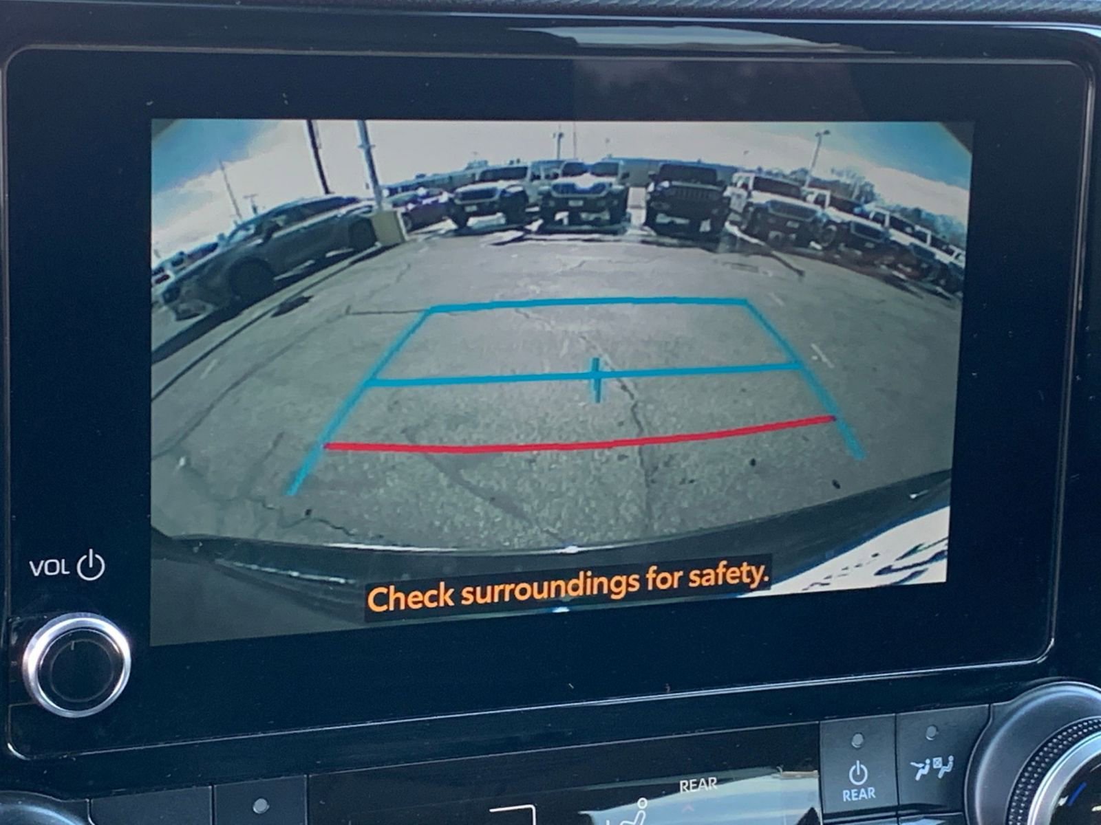 Thumbnail: 2025 Toyota Highlander - 25