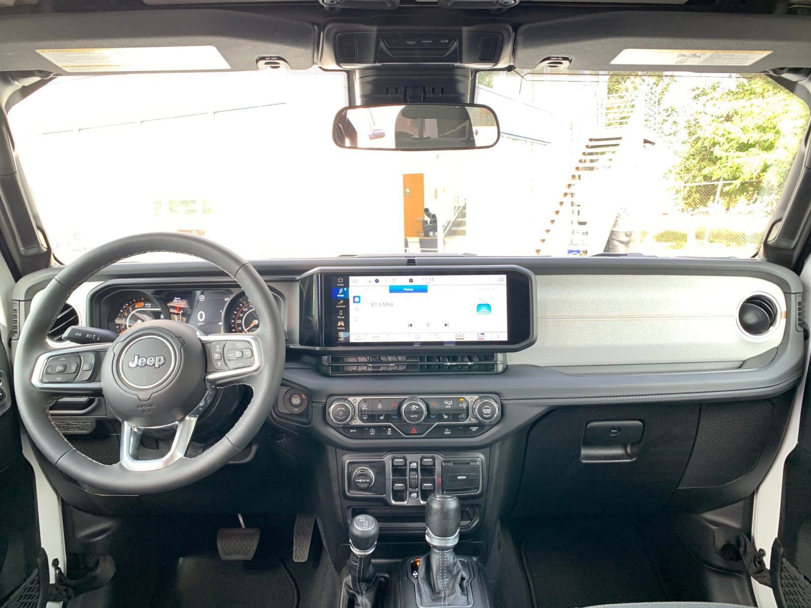 Thumbnail: 2025 Jeep Wrangler - 32