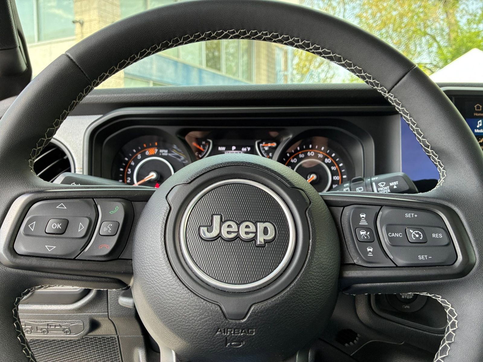 Thumbnail: 2025 Jeep Wrangler - 27