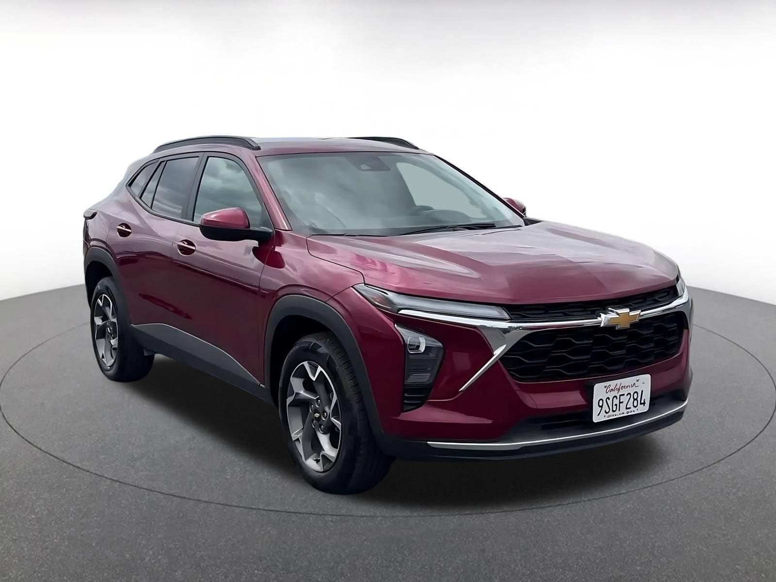 Thumbnail: 2025 Chevrolet Trax - 3