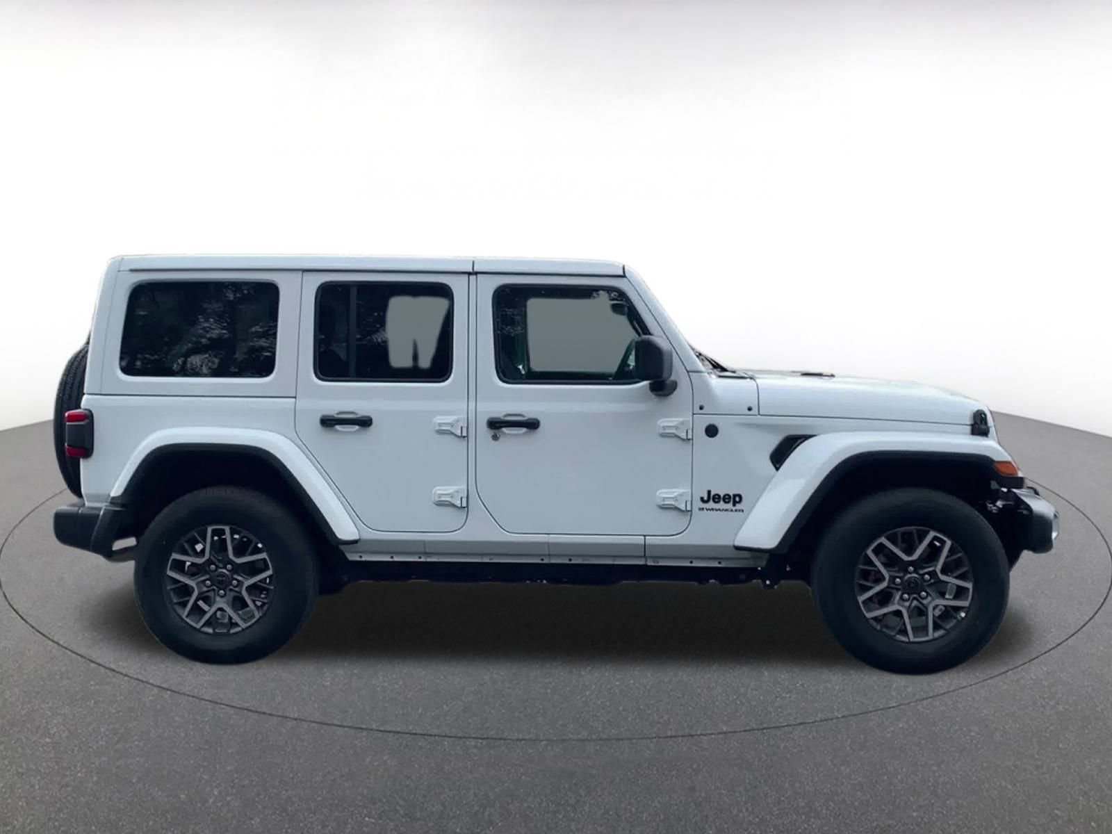 Thumbnail: 2025 Jeep Wrangler - 16