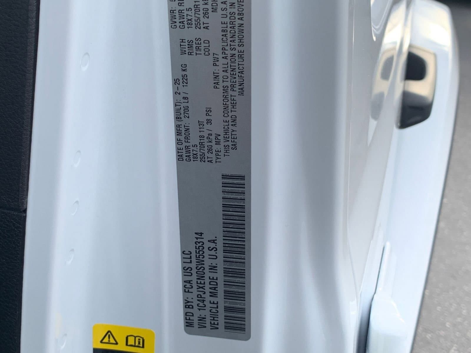 Thumbnail: 2025 Jeep Wrangler - 28