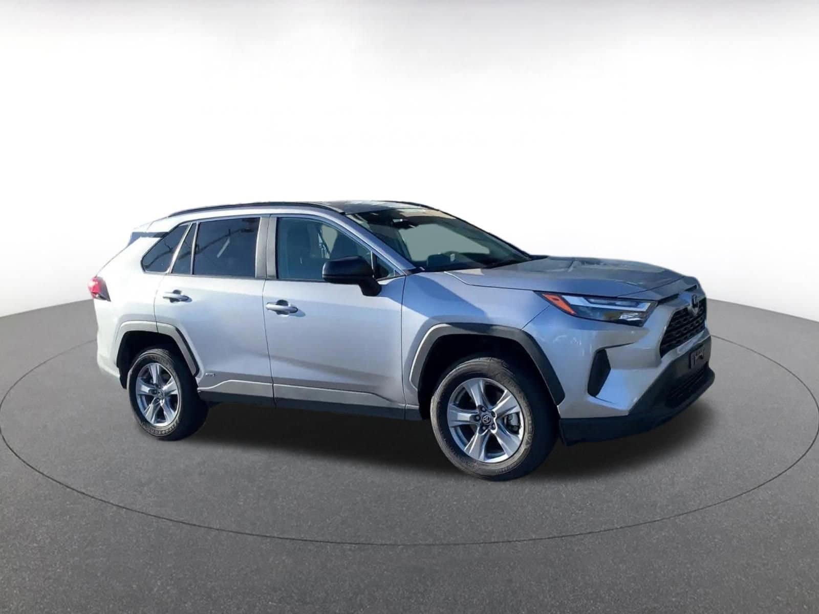 Thumbnail: 2025 Toyota RAV4 - 2