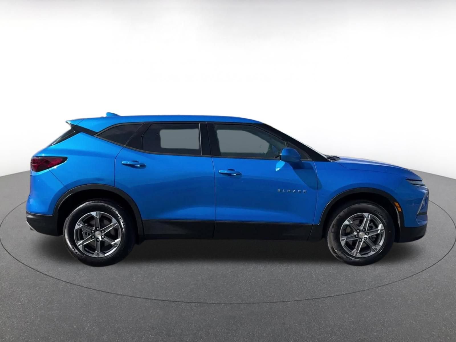 Thumbnail: 2026 Chevrolet Blazer - 15