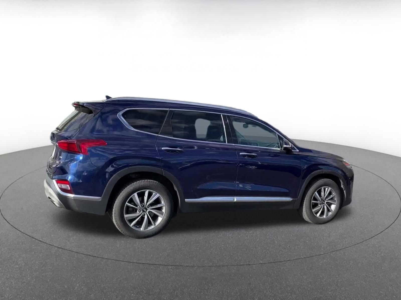 Thumbnail: 2020 Hyundai Santa Fe - 15