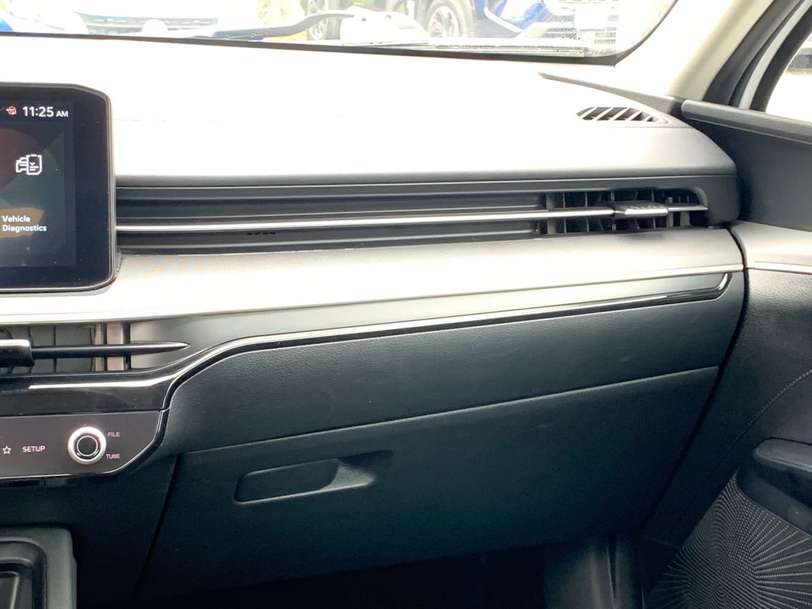 Thumbnail: 2025 Kia K5 - 35