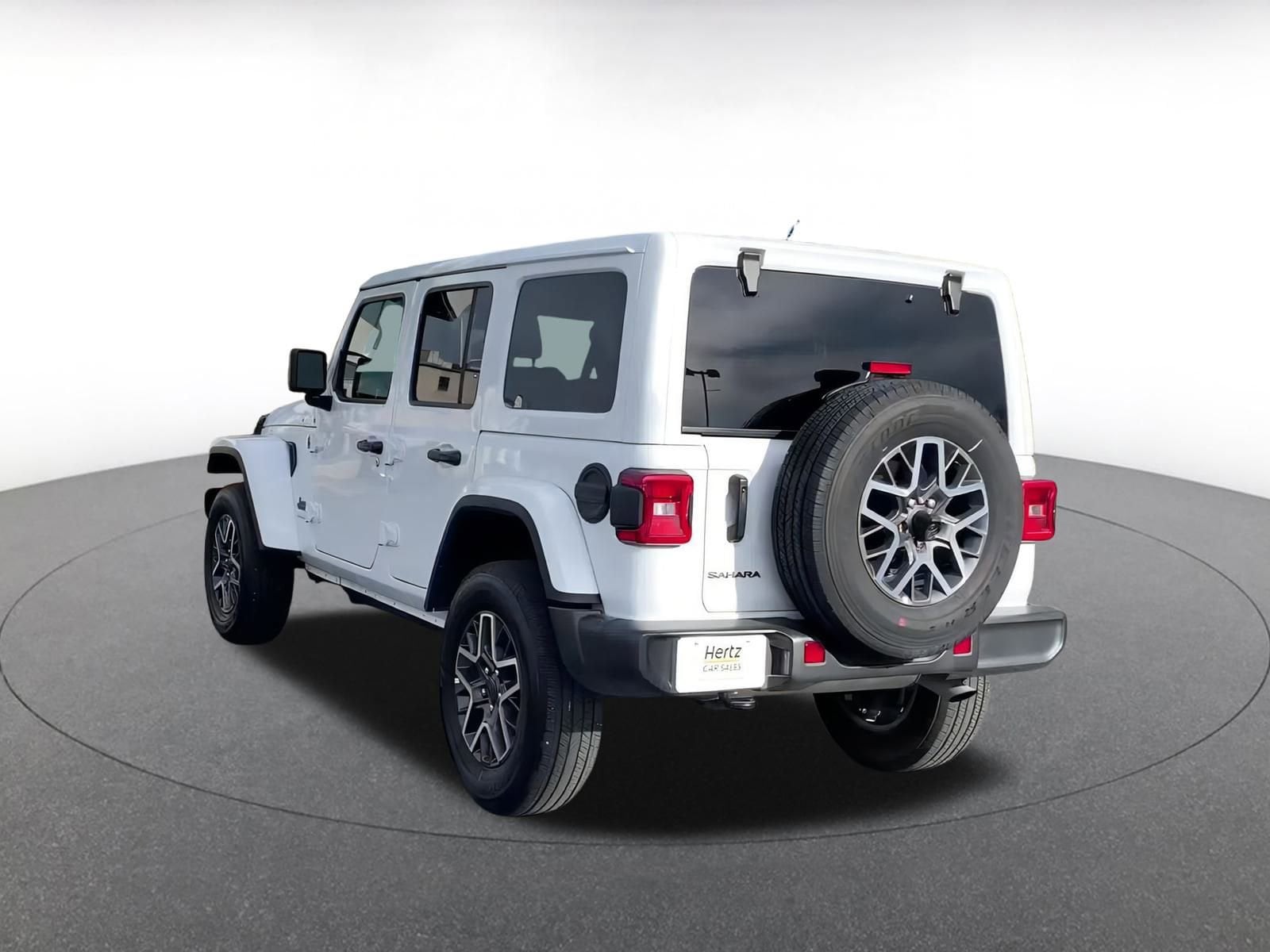 Thumbnail: 2025 Jeep Wrangler - 11