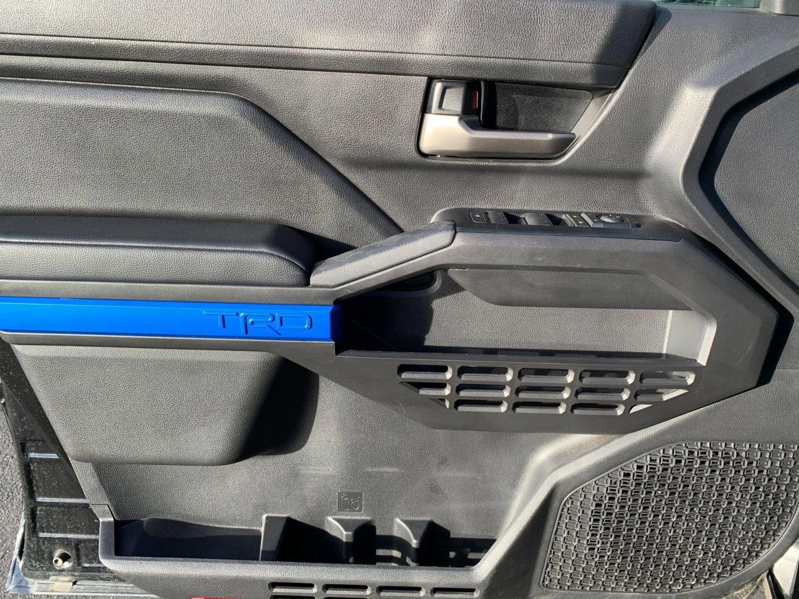 Thumbnail: 2025 Toyota Tacoma - 20