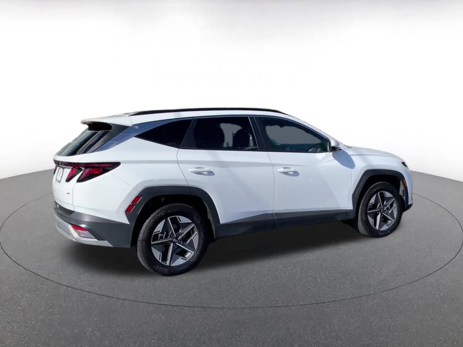 Thumbnail: 2025 Hyundai Tucson - 15