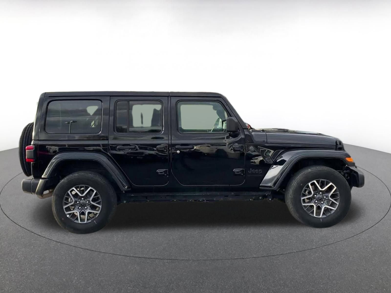 Thumbnail: 2025 Jeep Wrangler - 16