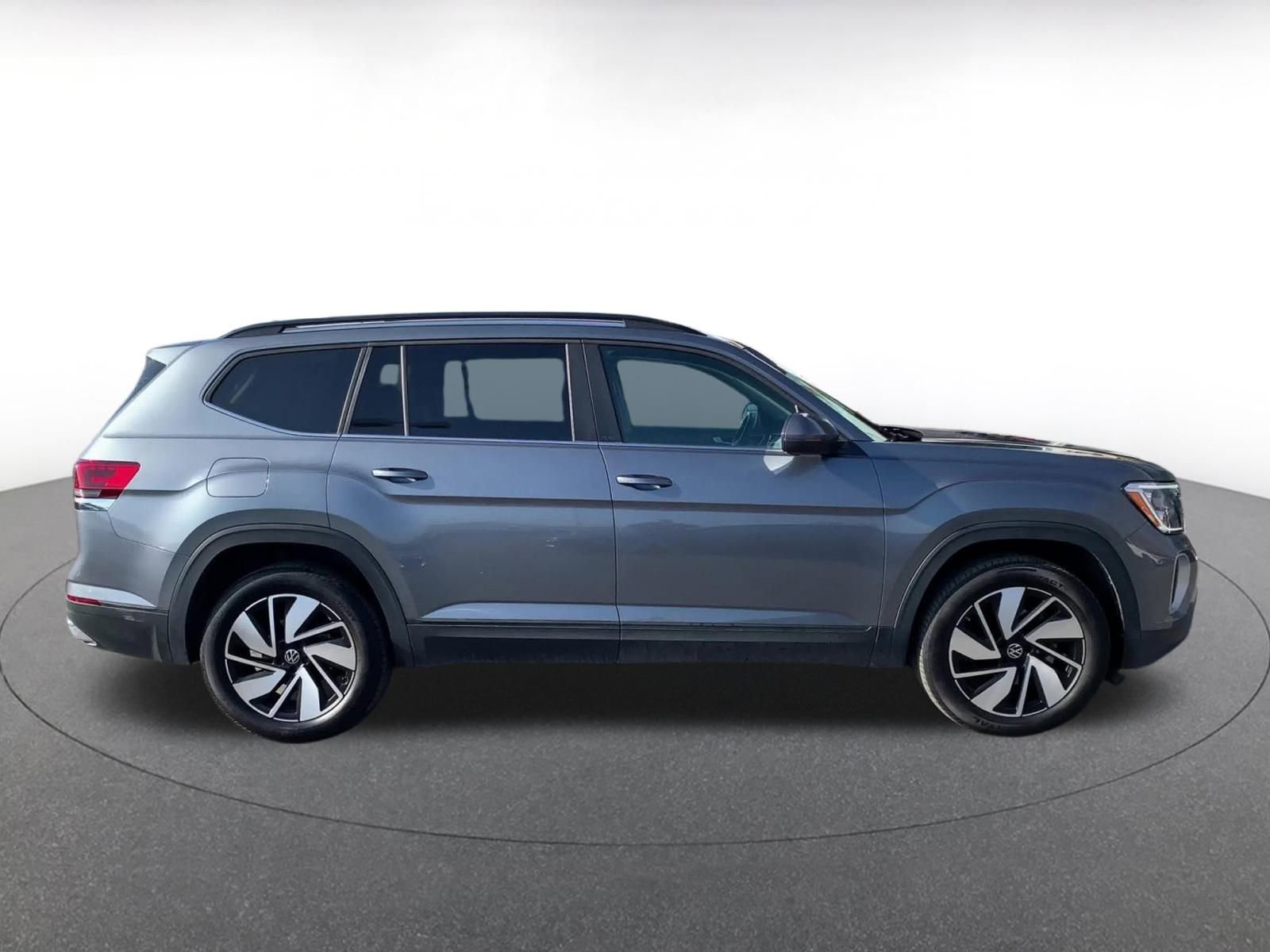 Thumbnail: 2025 Volkswagen Atlas - 16