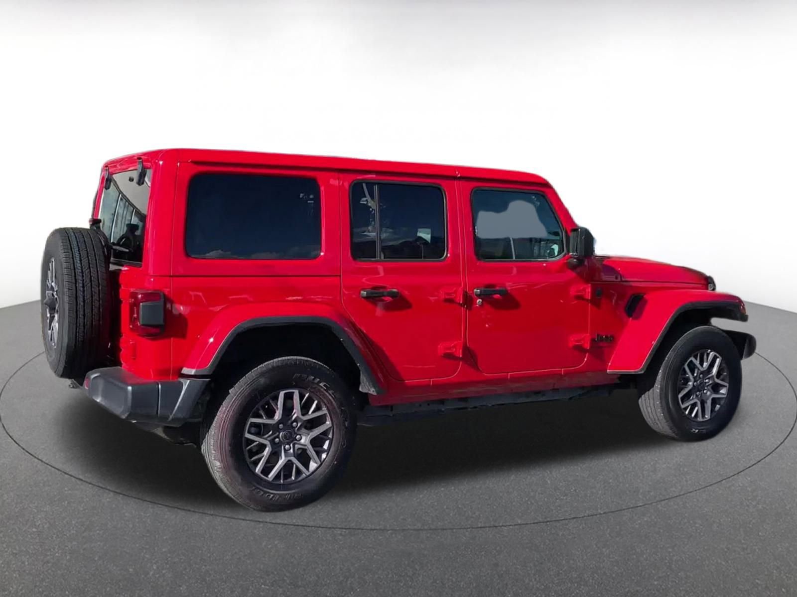 Thumbnail: 2025 Jeep Wrangler - 15