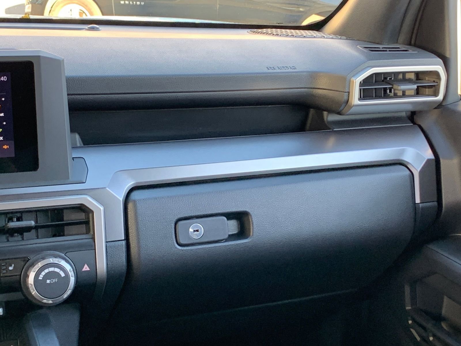 Thumbnail: 2025 Toyota 4Runner - 35