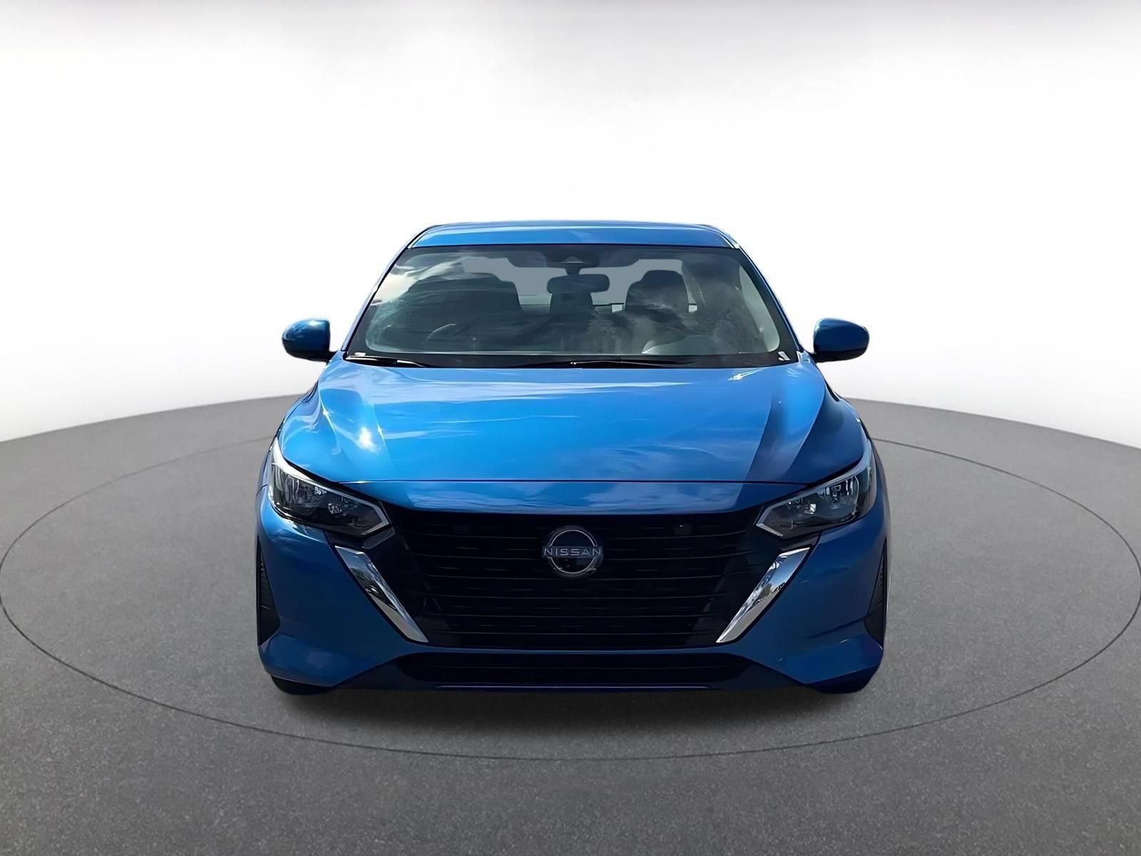 Thumbnail: 2025 Nissan Sentra - 4