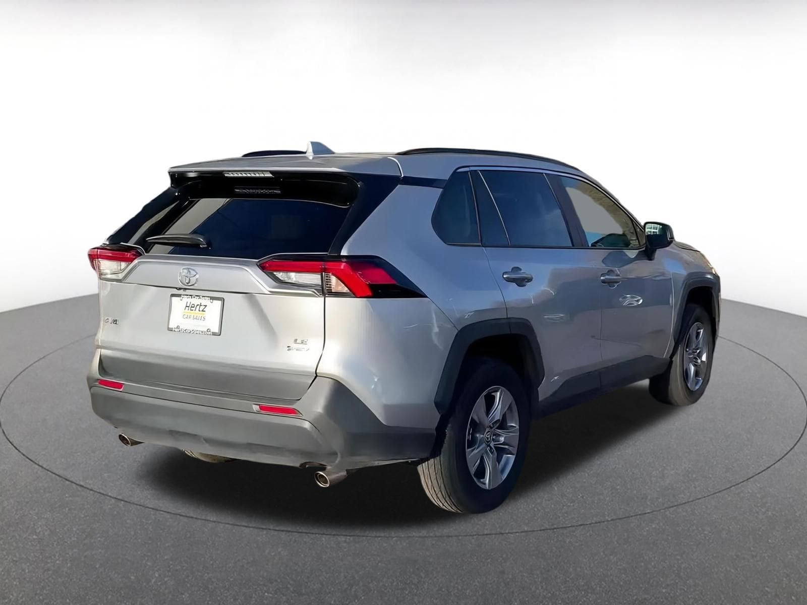 Thumbnail: 2025 Toyota RAV4 - 14