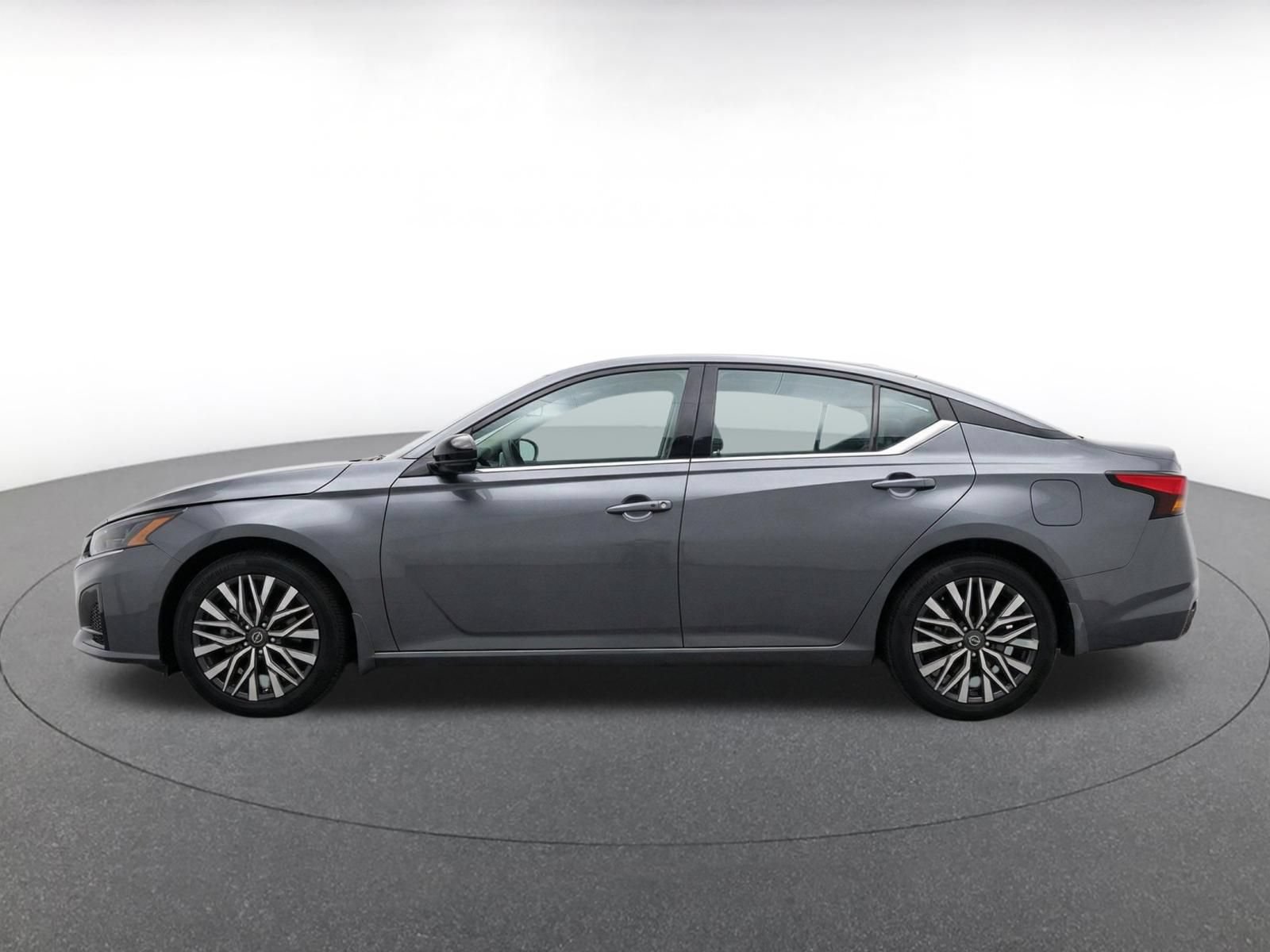 Thumbnail: 2025 Nissan Altima - 4