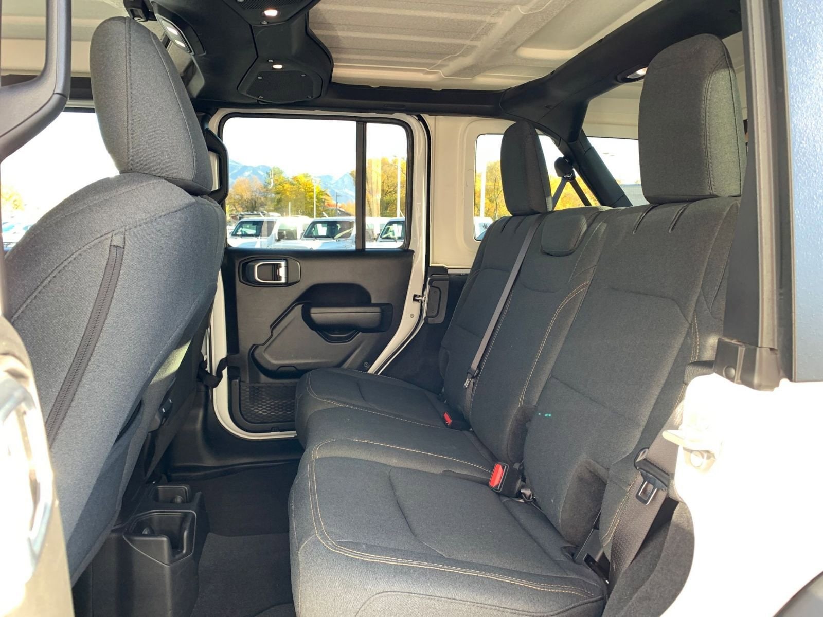 Thumbnail: 2025 Jeep Wrangler - 24