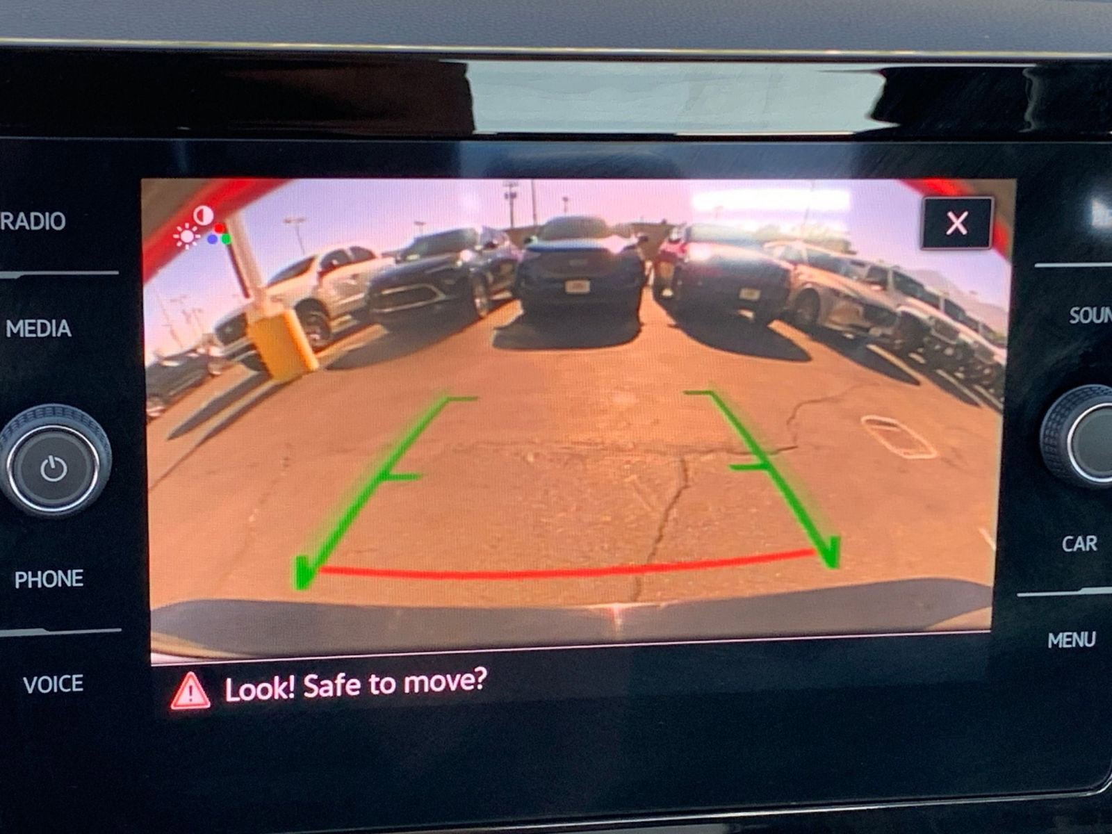 Thumbnail: 2025 Volkswagen Jetta - 17