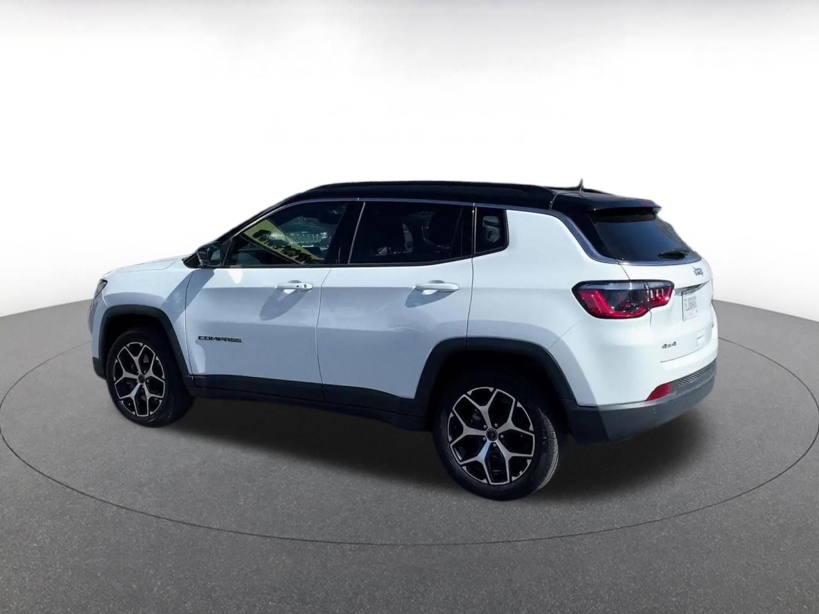 Thumbnail: 2025 Jeep Compass - 10