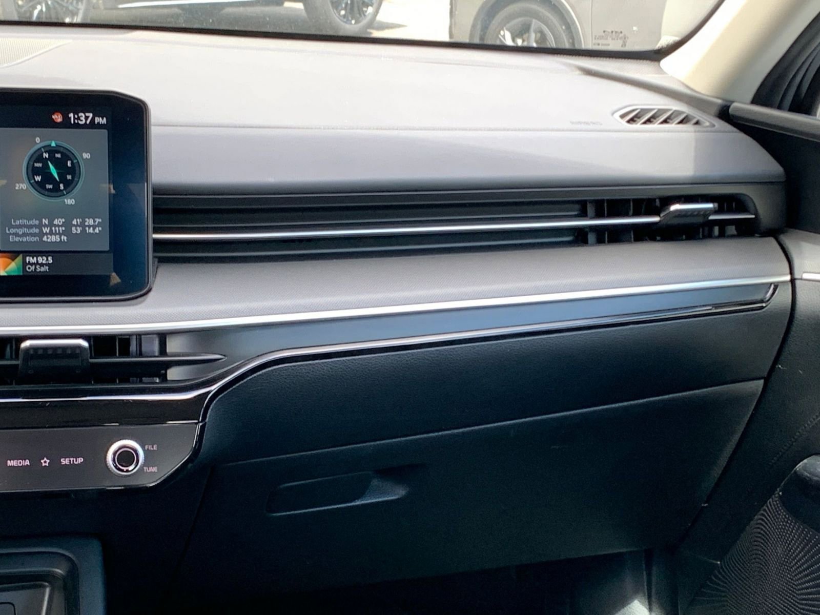 Thumbnail: 2025 Kia K5 - 35