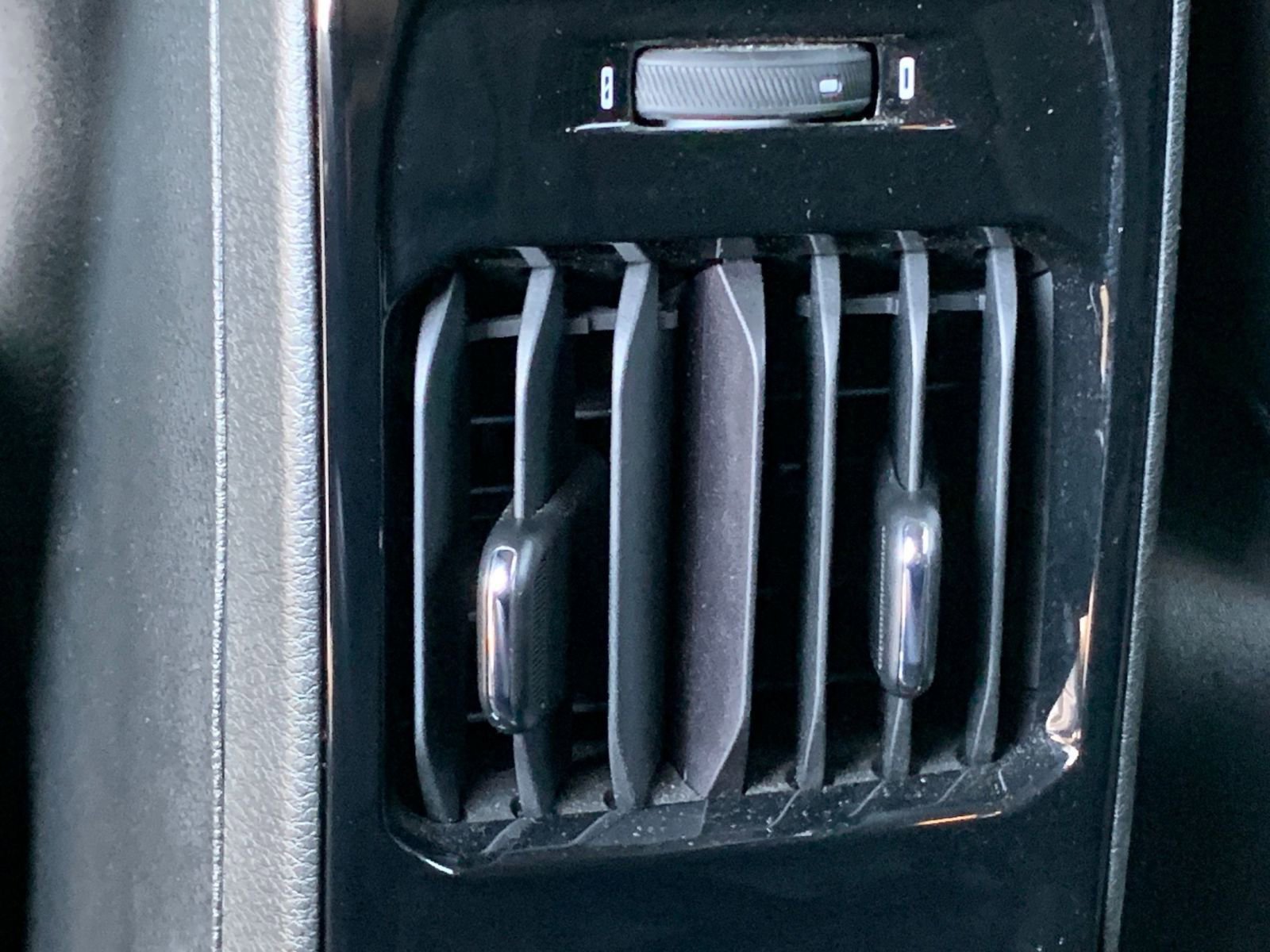 Thumbnail: 2025 Jeep Compass - 23