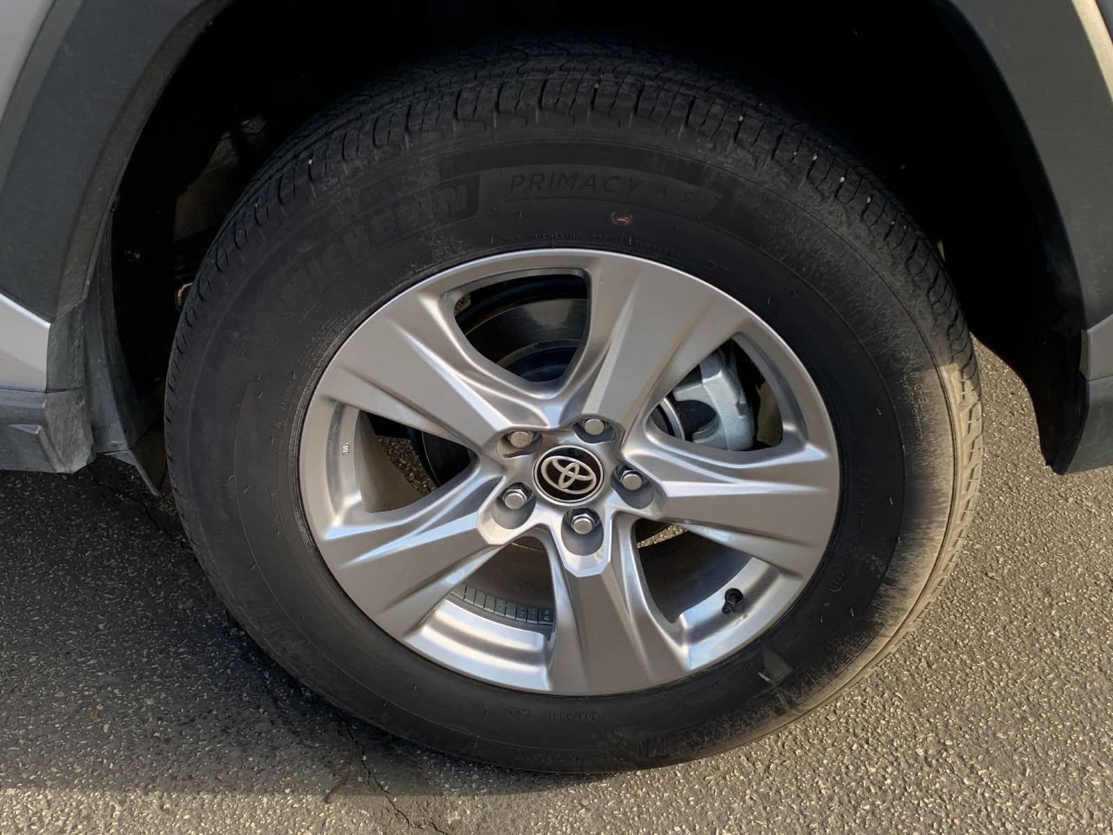 Thumbnail: 2025 Toyota RAV4 - 29