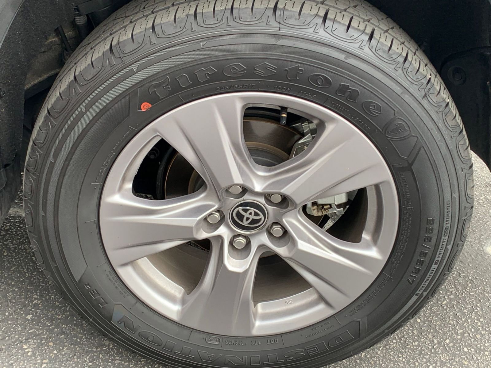 Thumbnail: 2025 Toyota RAV4 - 30