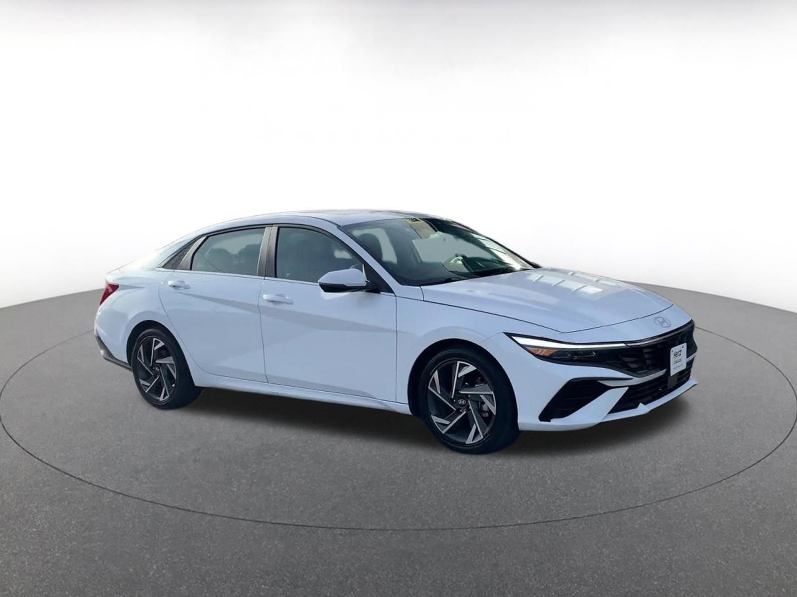 Thumbnail: 2025 Hyundai Elantra - 2