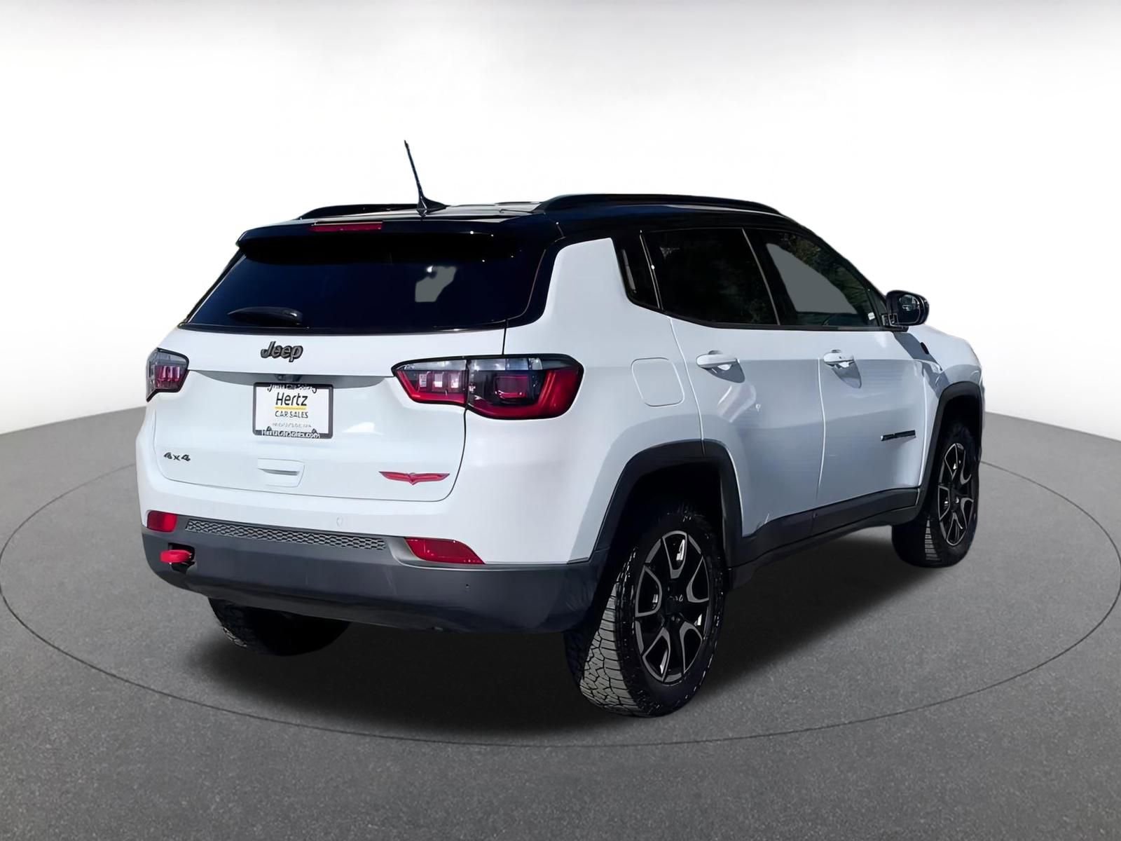 Thumbnail: 2025 Jeep Compass - 14