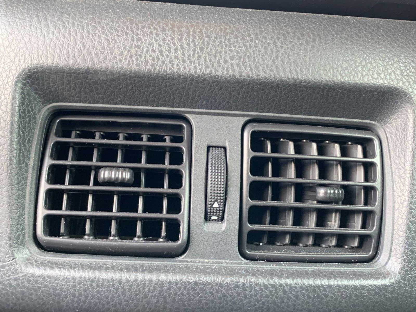 Thumbnail: 2025 Toyota Camry - 23