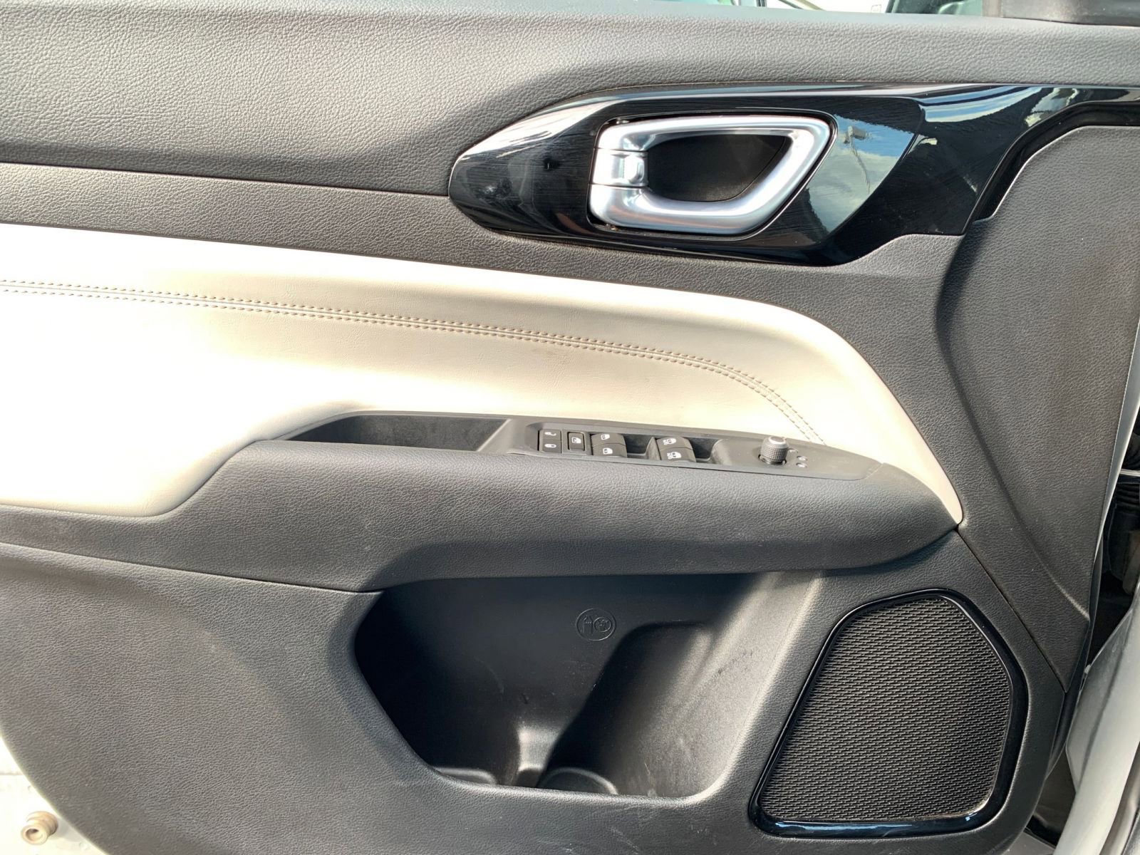 Thumbnail: 2025 Jeep Compass - 20